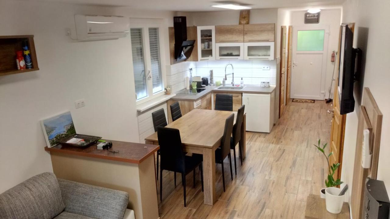 Golden Apartman 欧罗什哈佐 外观 照片